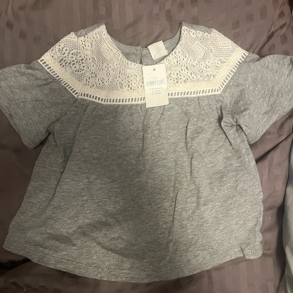 GAP Kids Gray Top with Lace Detail
